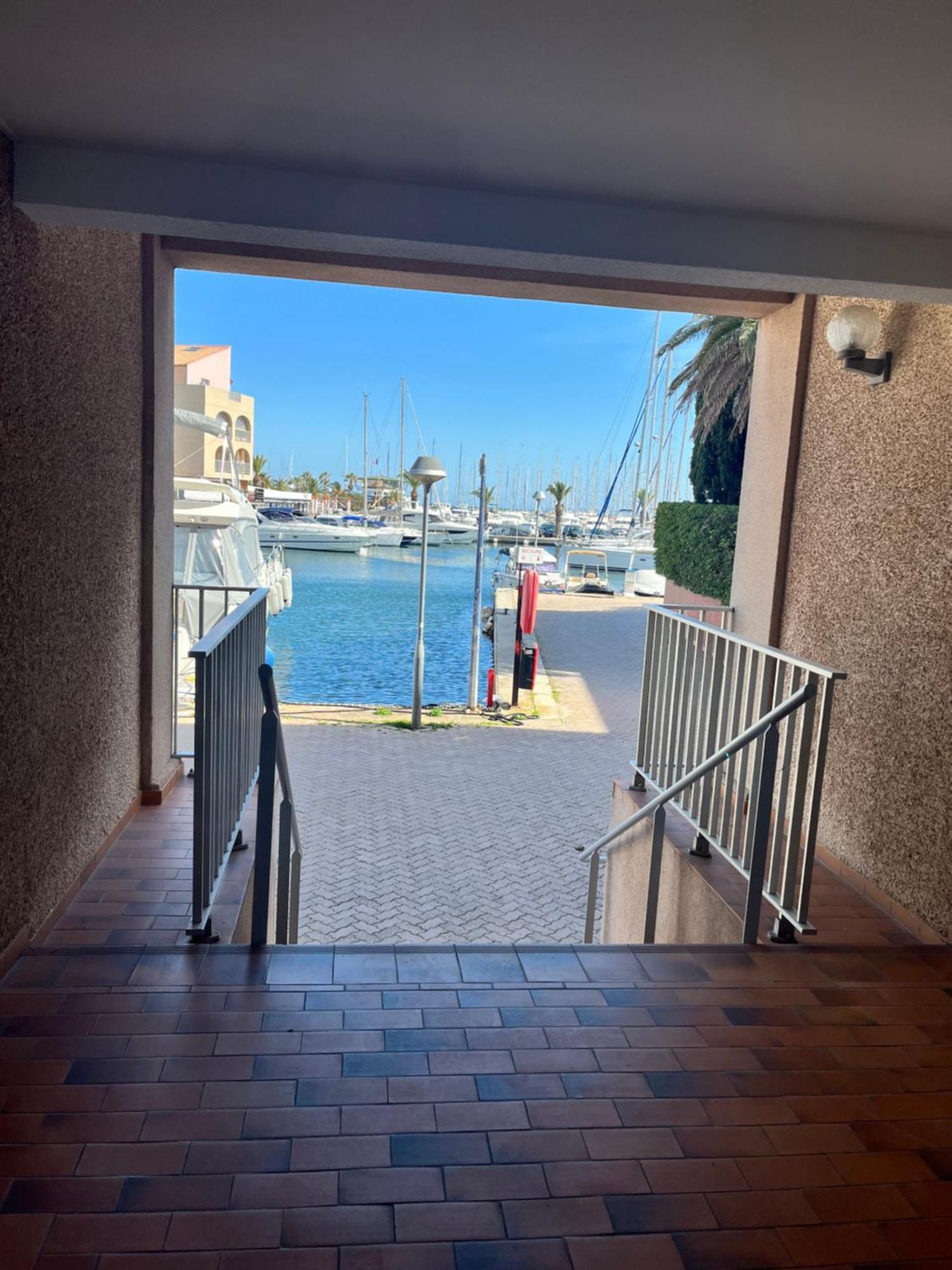 Port De Hyeres L'Etoile Marine Hyères Exterior foto